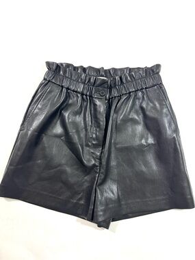 Wilfred Speechless High Rise Paperbag Shorts Faux Leather